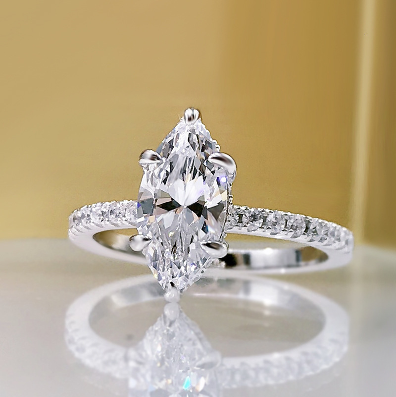 Hui Zhi Wing Jewelry New Silver Goddess Horse Eye High Carbon mond Ring Fashionable