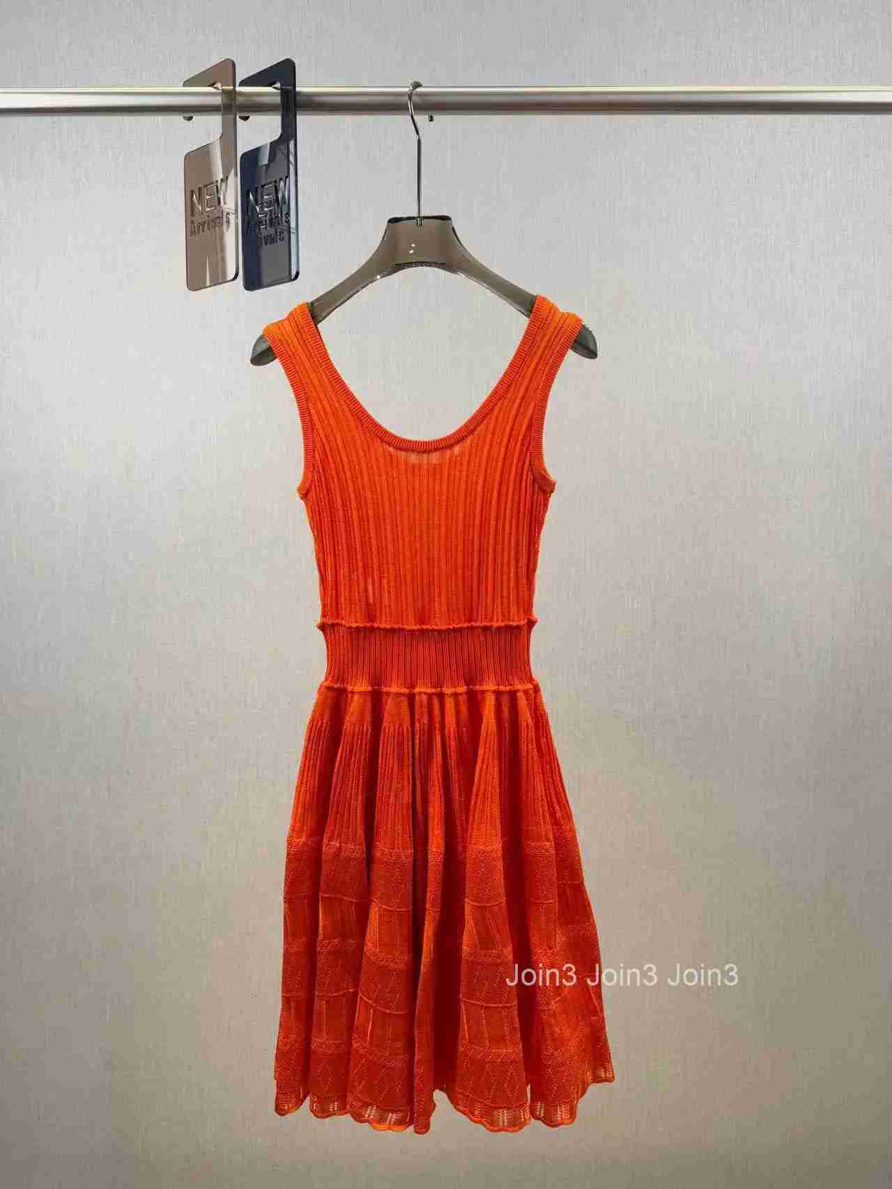 Temperament lace pleated A-line womens dress temperament elegant stretch Slim knit dress spring new