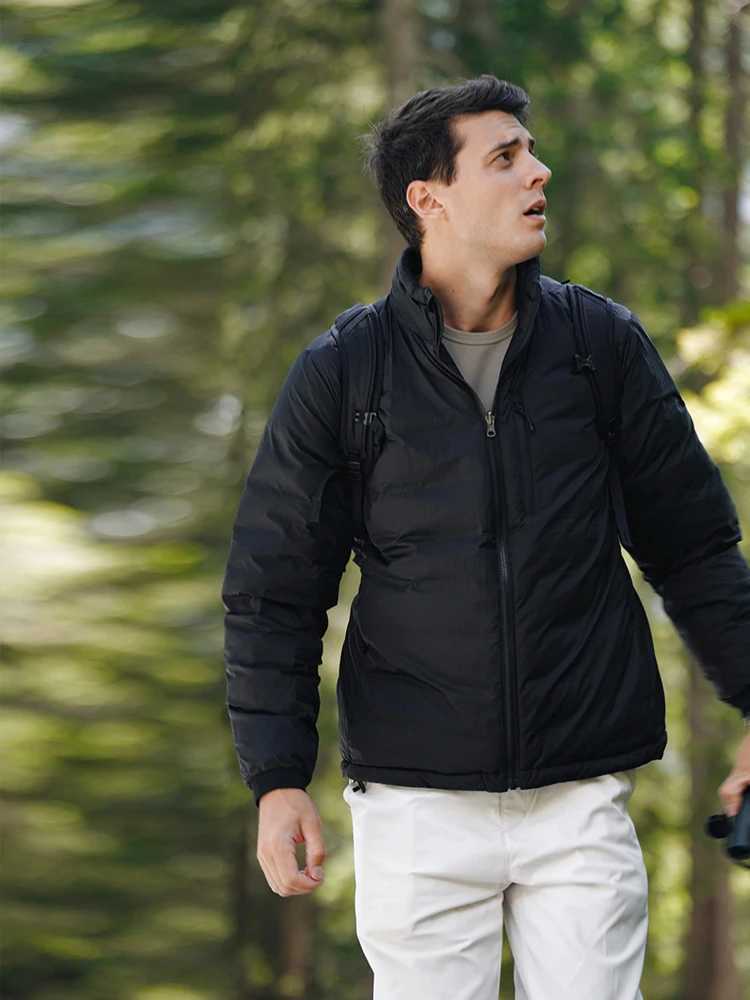 2025 Autumn Winter New Regular Fit Warm 90% White Goose Down Jackets for Men Lightweight Coats W250806