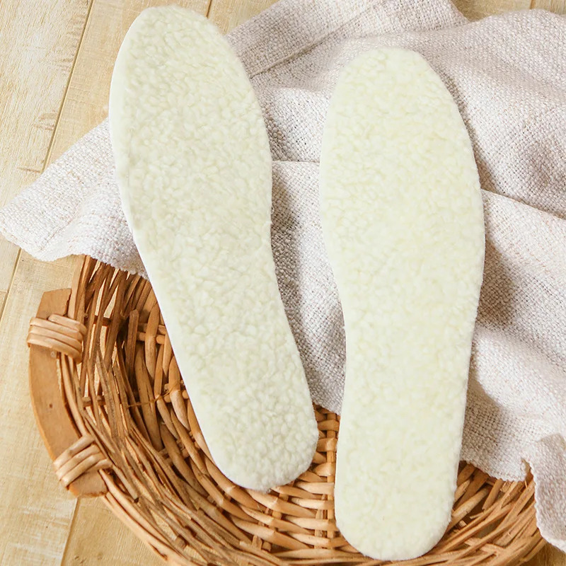 Natural Lamb Fleece Insoles Men Women Winter Keep Warm Insole Soft Wool Thicken Shoepad Cashmere Shoes Insert Thermal Shoe Pads 250805