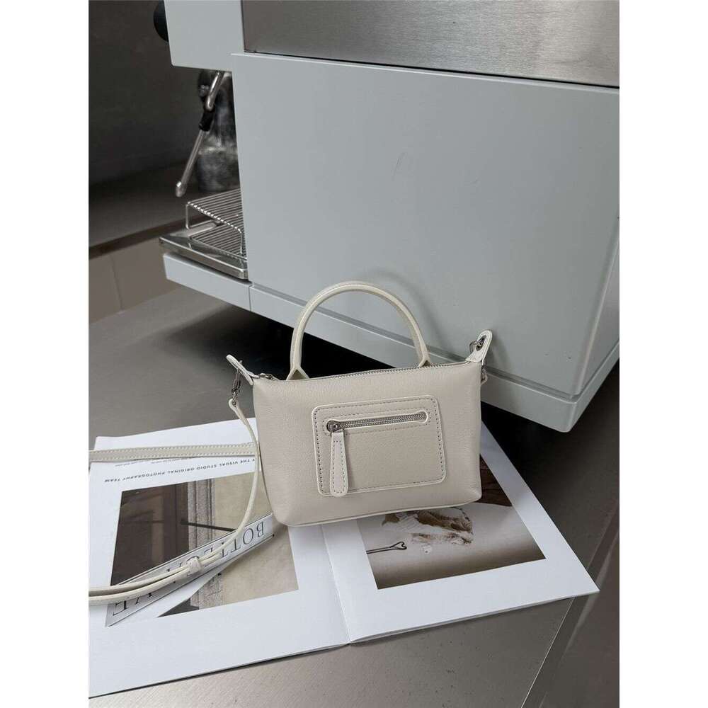 Designer Bag Tote Shoulder Bag High Value Summer New Handheld Crossbody Top Layer Versatile Fashion Cowhide Women S Dumpling