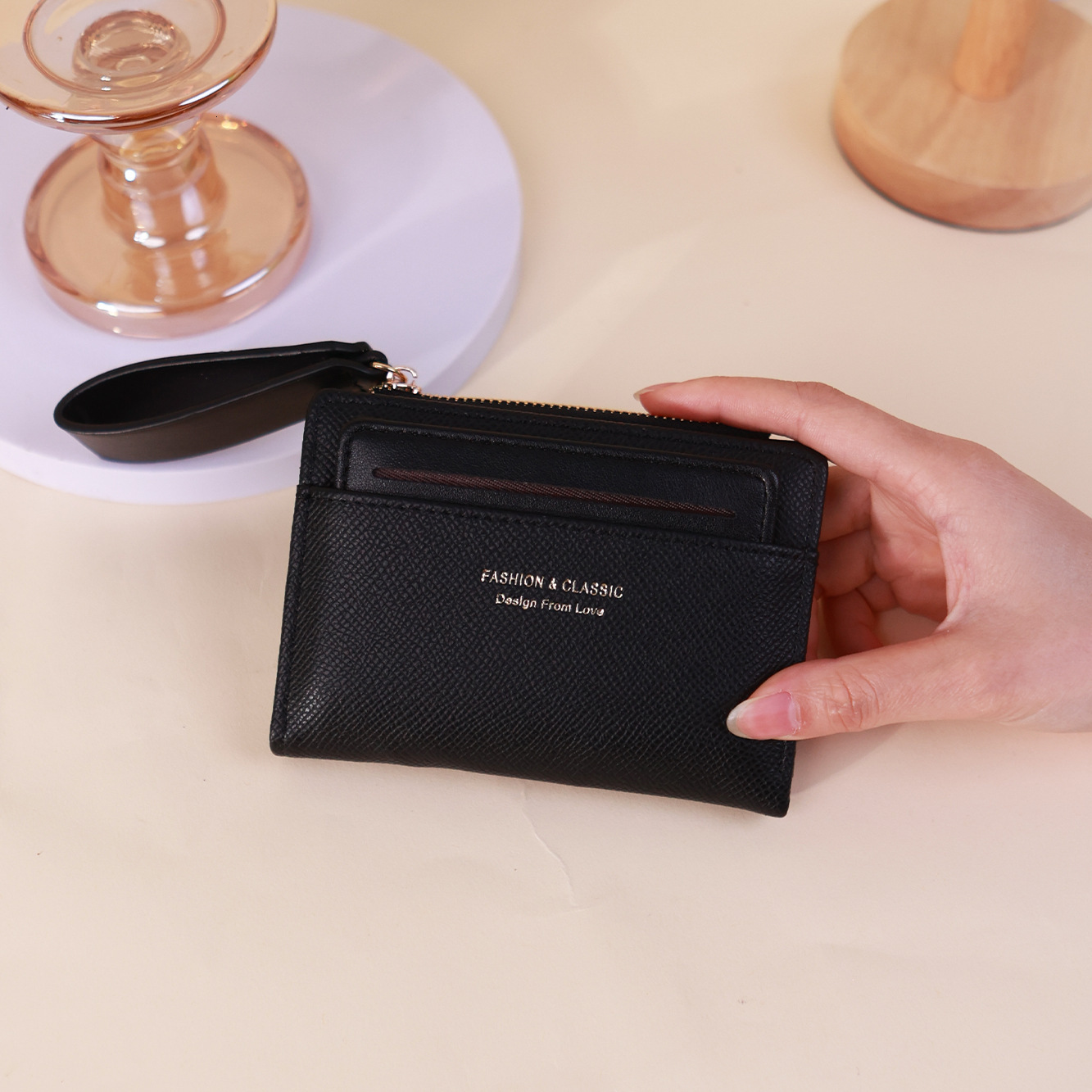 New Women's Short Fashionable High-end Ins Style Card Holder Integrated Multi-card Slots Large Capacity Wallet for Women