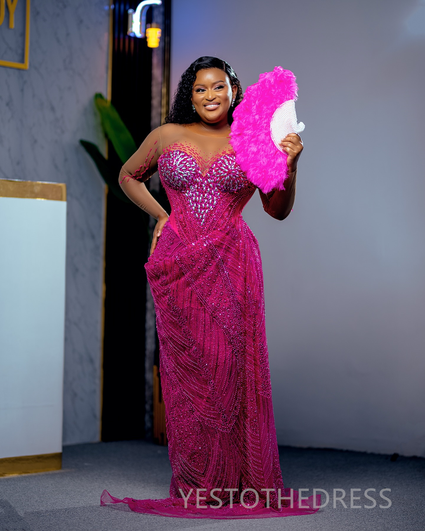 2025 Plus Size Fuchsia Prom Dress Evening Dresses Formal Gowns Long Sleeves Gorgeous Sheer Neck Beaded Lace Pearls Birthday Dress Second Reception Gow