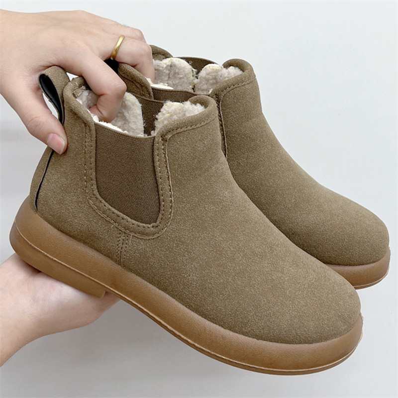 Winter Plush Female Cotton Warm Mother Shoes Flat Comfortable Ankle Non Slip Snow Boots 2025S Hot
