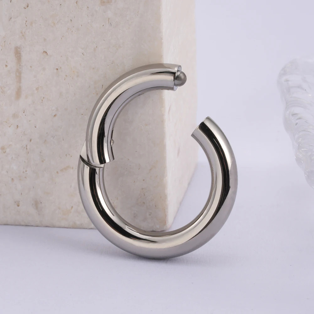 Right Grand ASTM 36 Large Gauge 6G 8G 10G Single Hinged Clicker Segment Hoop Ring Septum Nose Piercing 250805