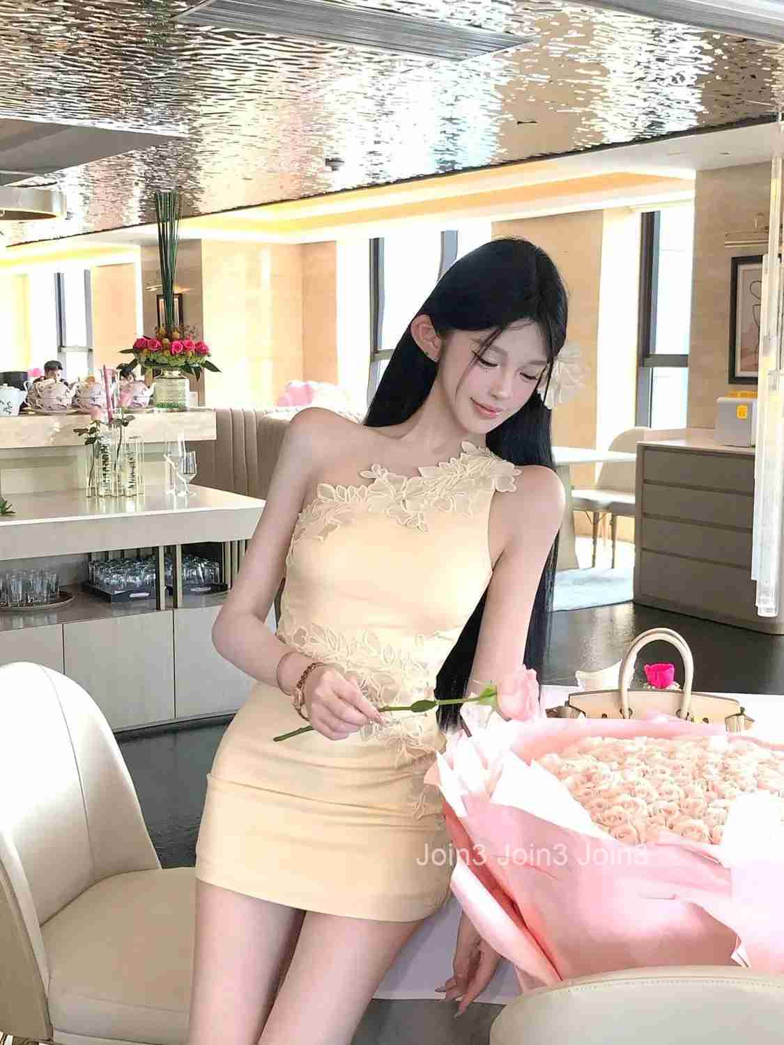 Luxury Heavy Embroidery Asymmetric Shoulder Dress Summer Elegant Wrap Bodycon Skirt