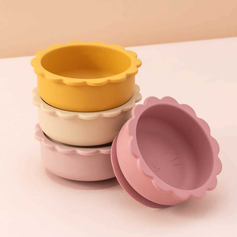 1PC Baby Silicone Bowl Cute Cartoon Lion Shape Baby Tableware Solid Color Baby Food Storage BPA Free Suction Baby Feeding Tray X2508061