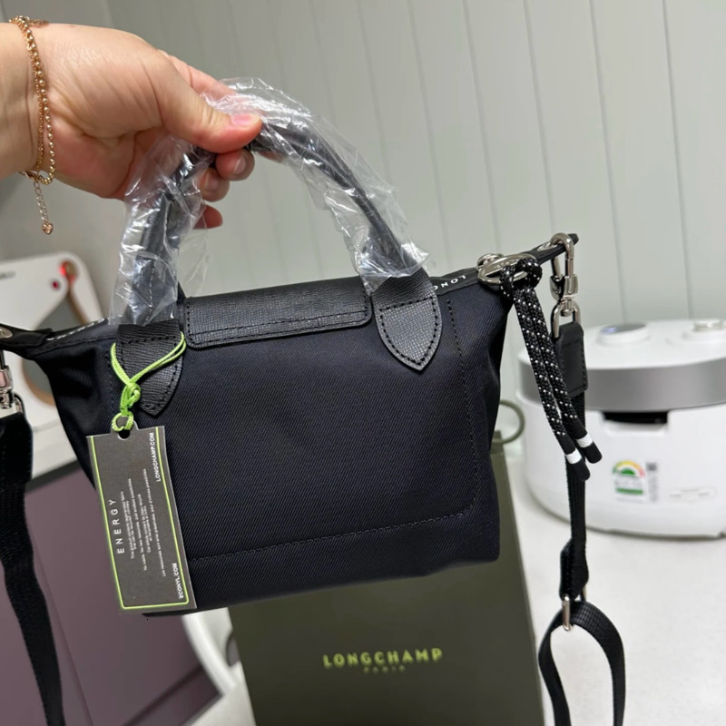 10a French Longchamp Mini Dumpling Commute Versatile Crossbody Handbag Womens Small Bag with Perforated Shoulder Strap Large Shopping Bag Portable