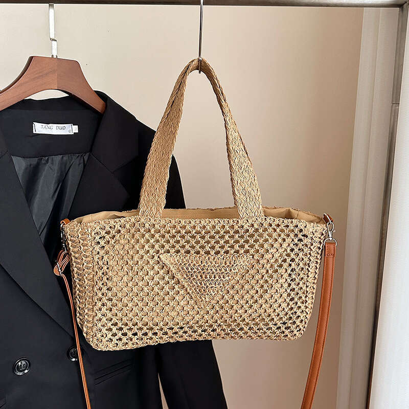 DHcollections Beach Vacation Woven Large Capacity Handheld Straw Casual Simple Hollow Shoulder Versatile Crossbody Bag