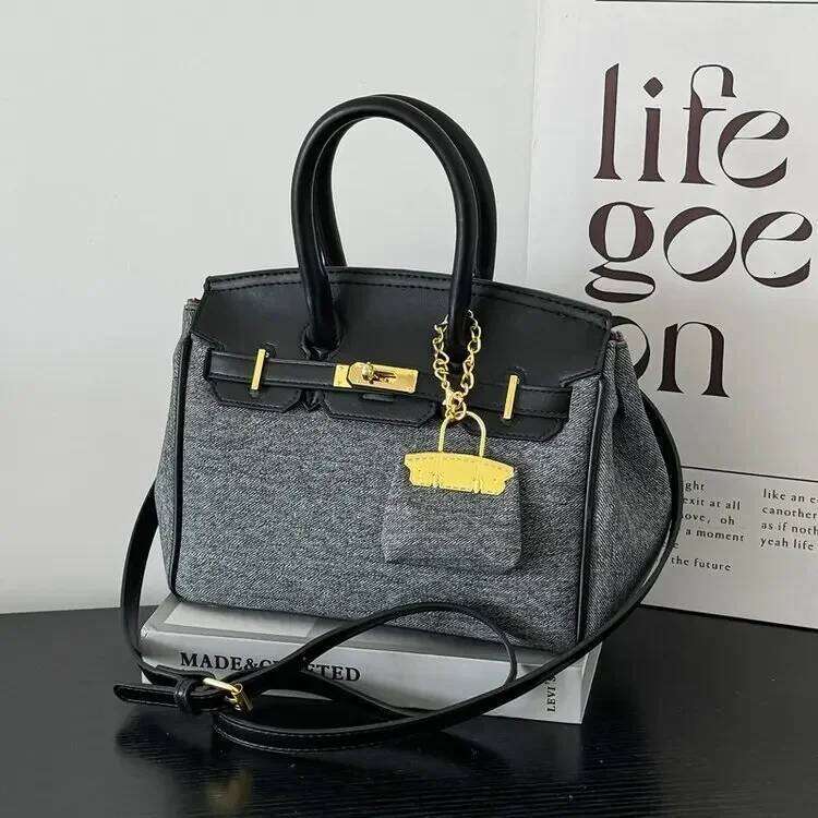 Bohemian Contrast Messenger Bag - New Denim & Leather Crossbody, Versatile Pendant Design for Beach/Brunch/Art Gallery