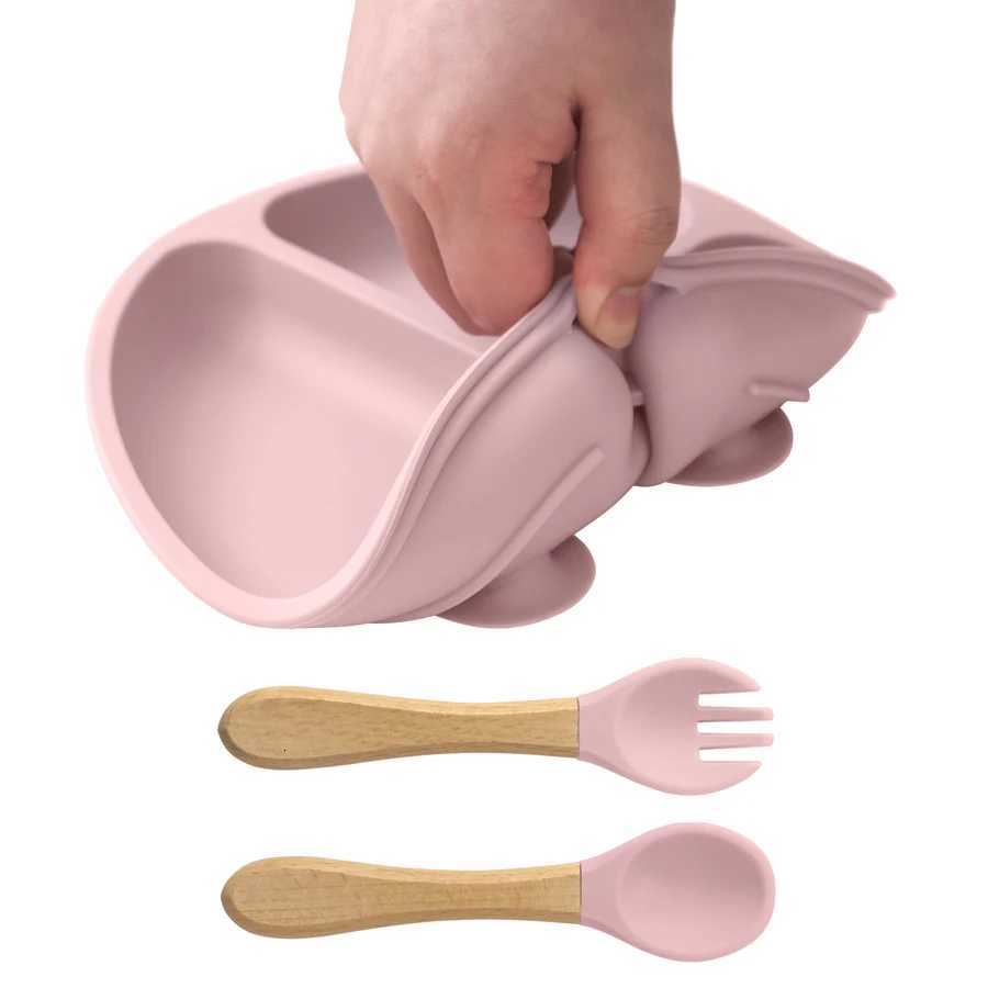 3PCS Silicone Children Tableware Baby Feeding Set Silicone Dinner Plate with Wooden Handle Spoon Fork BPA Free Baby Training Tableware X250806