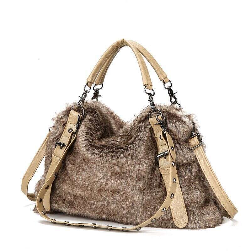New Women's Imitation Rabbit Fur, Grass 2023 European And American Style Big Brand Rivet Locomotive Large Capacity Bag