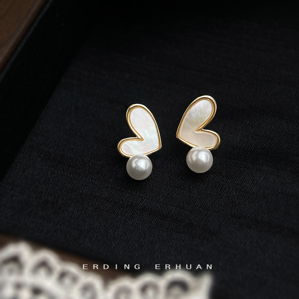 Free Shipping Designer Luxury Jewelry Real Shell Fashion High-end Elegant Commuting Versatile Women's Earrings Simple Ear Accessories