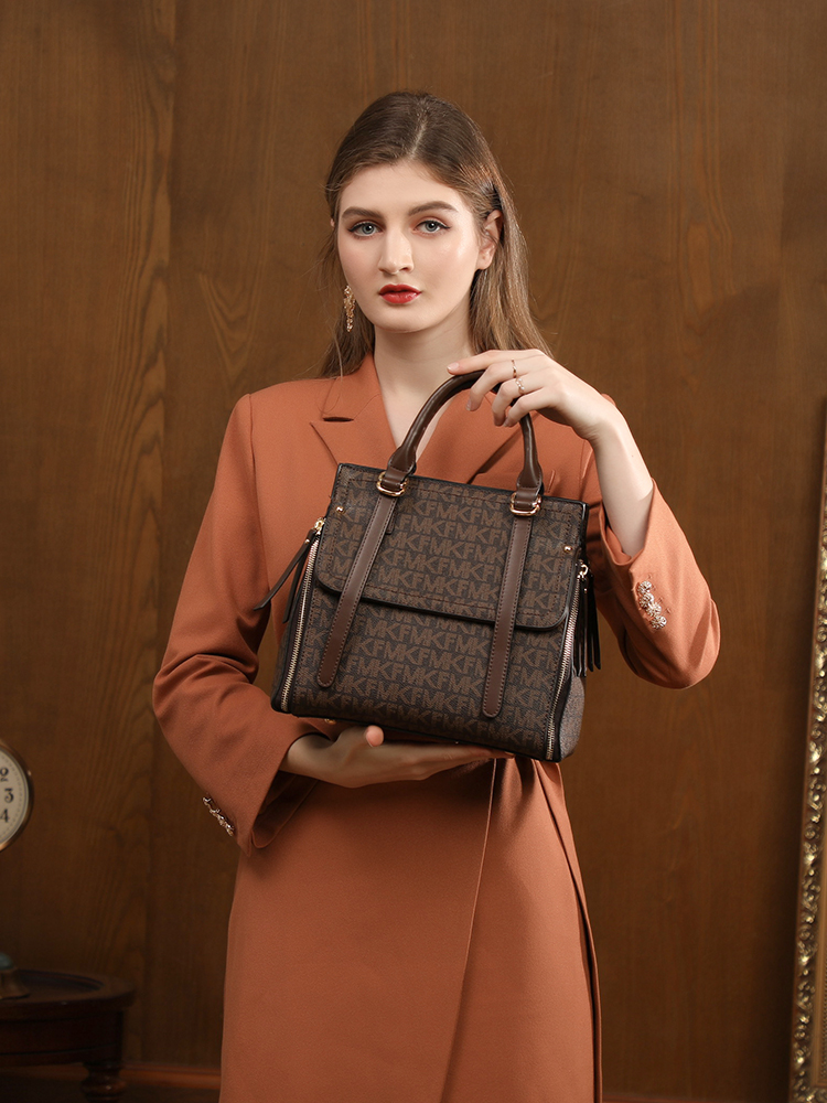 MKF designer bag free shipping Light luxury High quality casual fashion tote bag letter versatile classic high-capacity handbag for woman