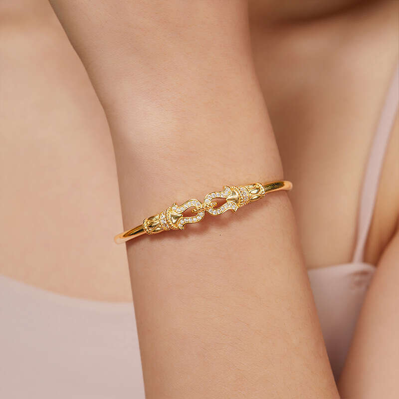 Sier Inlaid Moissanite Bracelet for Women Handmade Bestselling Morning Dew Bangle Light High-end Feel d1