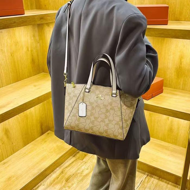 Designer Bag Shoulder Bag Wallet Luxury Bag Crossbody Handbag Tote High Quality High Capacity Black Printed New Shoulder Designer Bags004
