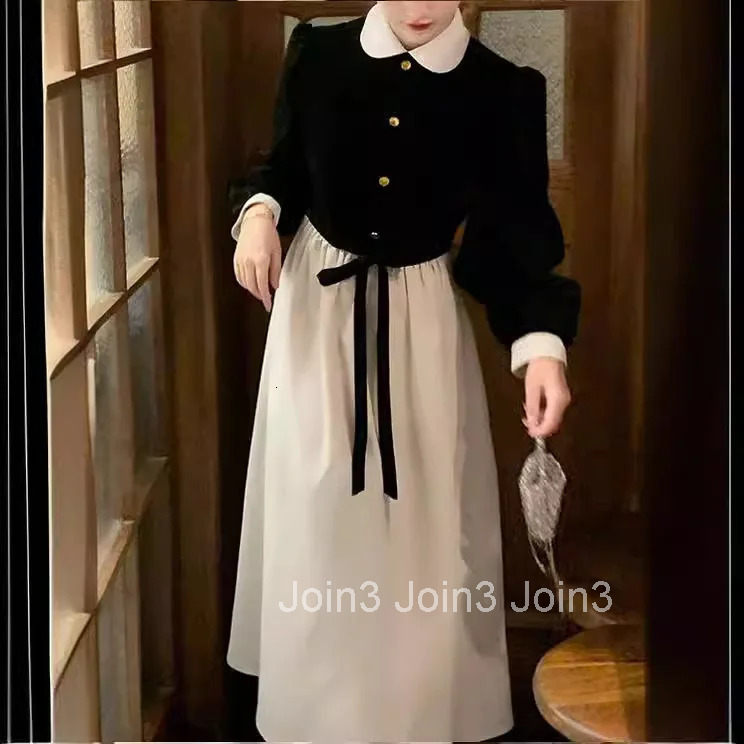 Fall Black Dress Velvet Long Sleeve Women Dress Elegant Tweed Wind Midi Womens Fashion Dresses Women Clothes