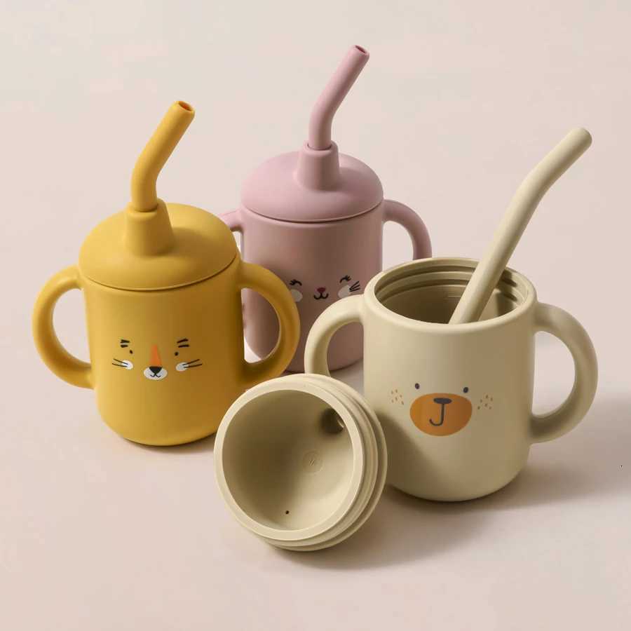 Portable Baby Feeding Bottle Cup Silicone Sippy Cups Children Leakproof Drinking Cups Cartoon Pattern Infant Straw Drinkware X250806
