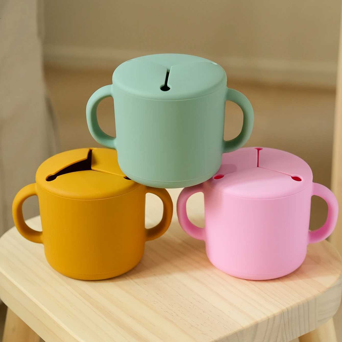 1PCS Color Kids Silicone Baby Training Snack Cup Pure Color BPA Free Portable Feeding Food Container For Toddlers Baby Supplies X2508061