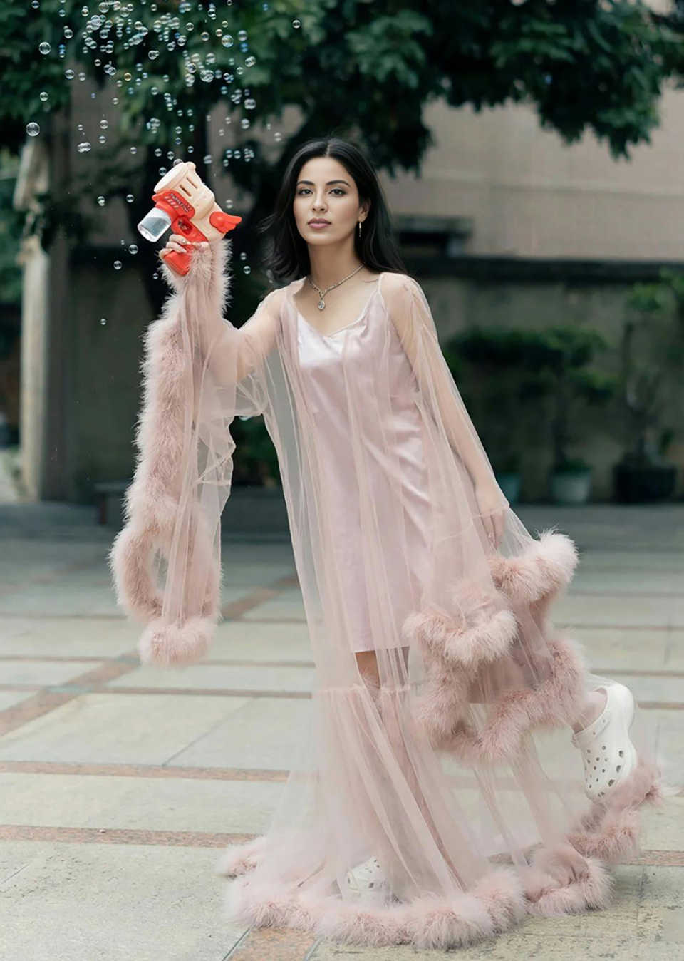 Elegant Lace-up Mesh Nightdress With Fluffy Sleeves Wedding Night Bath Dress Bride Robe Nightgown Customized