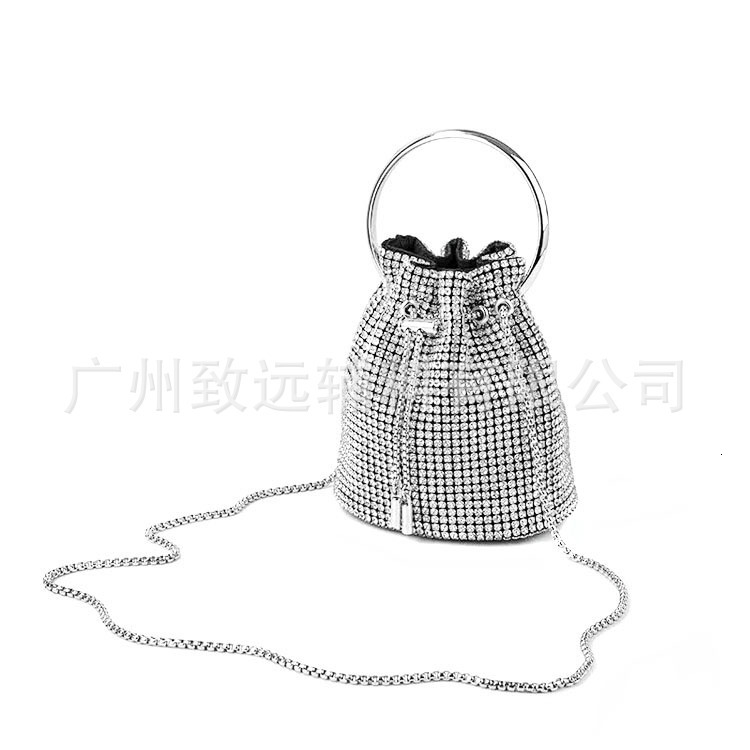 Designer 2025 new diamond bag bucket bag fashionable and exquisite chain shoulder crossbody bag