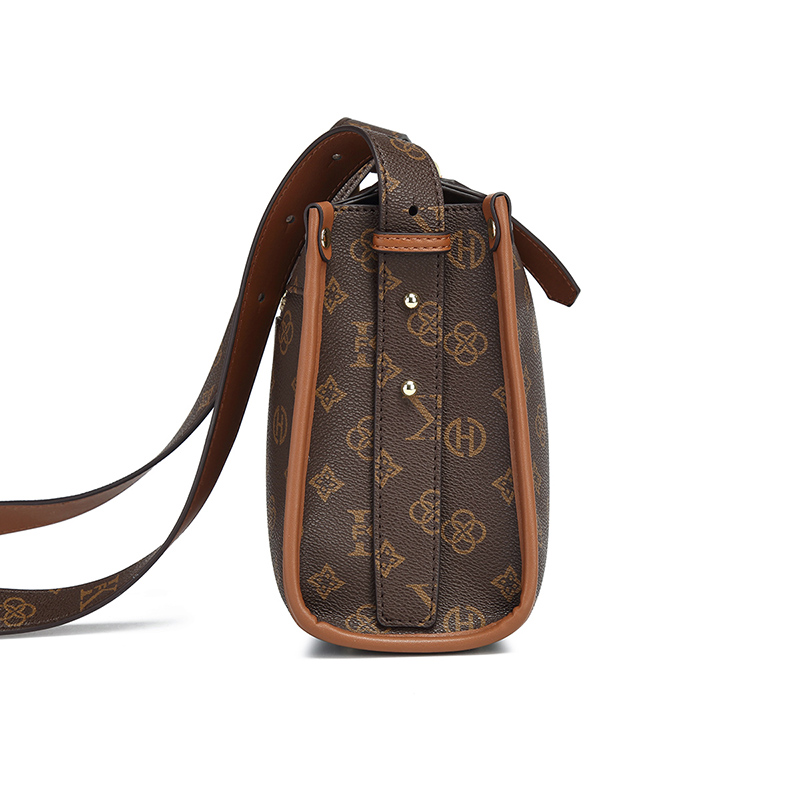 MKF designer bag free shipping Light luxury High quality casual pillow bag trend versatile high-capacity classic Diagonal package for woman brown