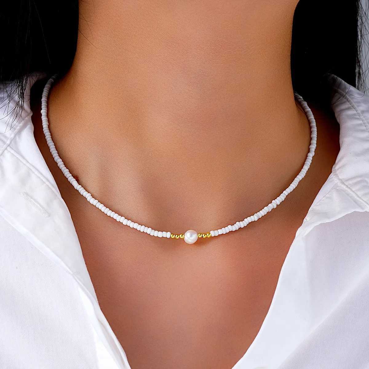 Fashion Boho Beads Necklace for Women Imitation Pearl Seed Beaded Strand Short Choker Necklace Handmade Female Jewelry Gifts Y250805