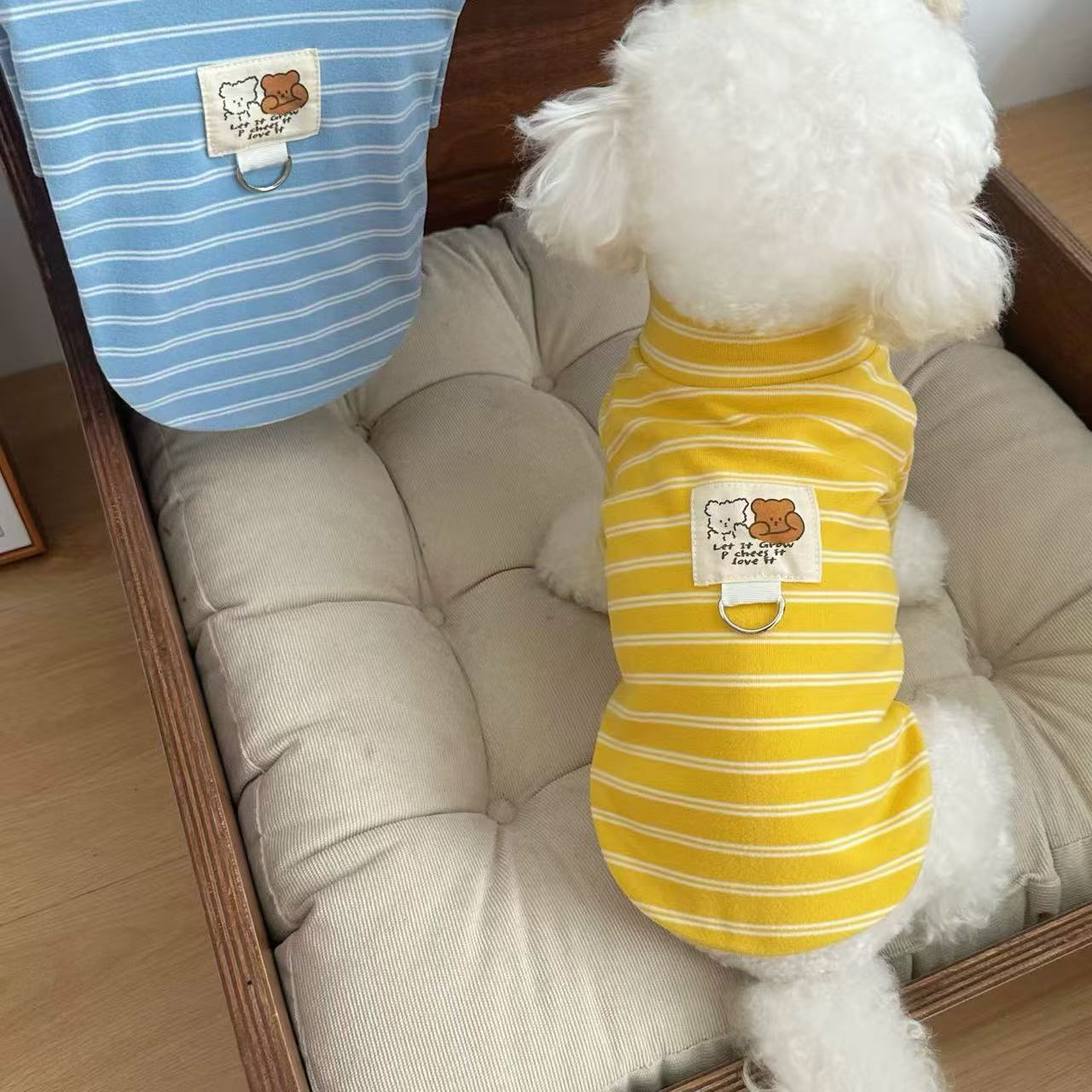 T906 Dog clothes spring and autumn 2025 new small dog Bichon Teddy cute pet cat two-legged T-shirt bottoming shirt