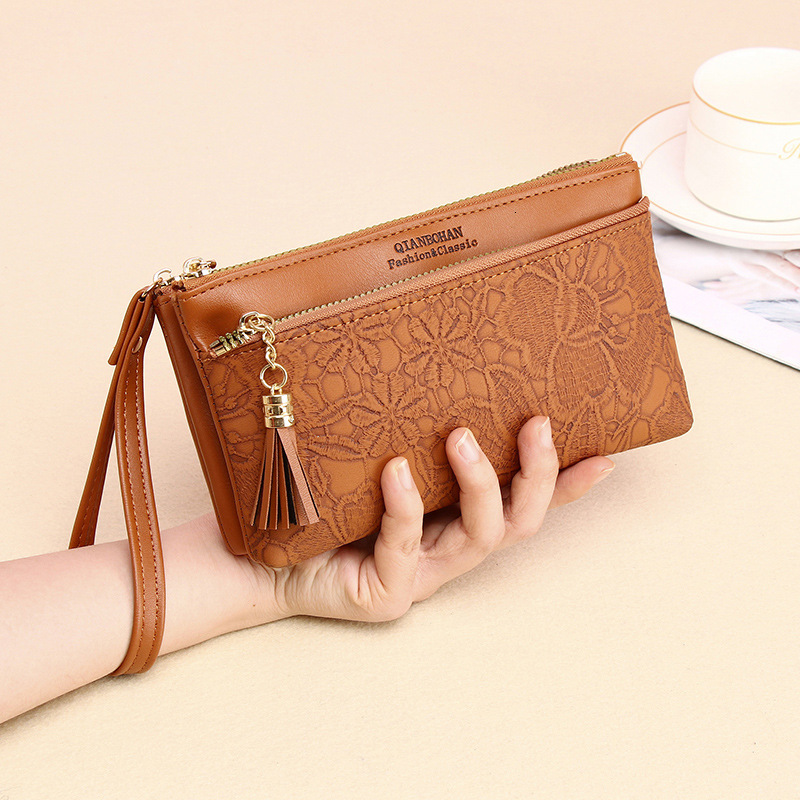 Women's Long Korean Version Embroidered Large Capacity Zipper Clutch Fashion Wallet