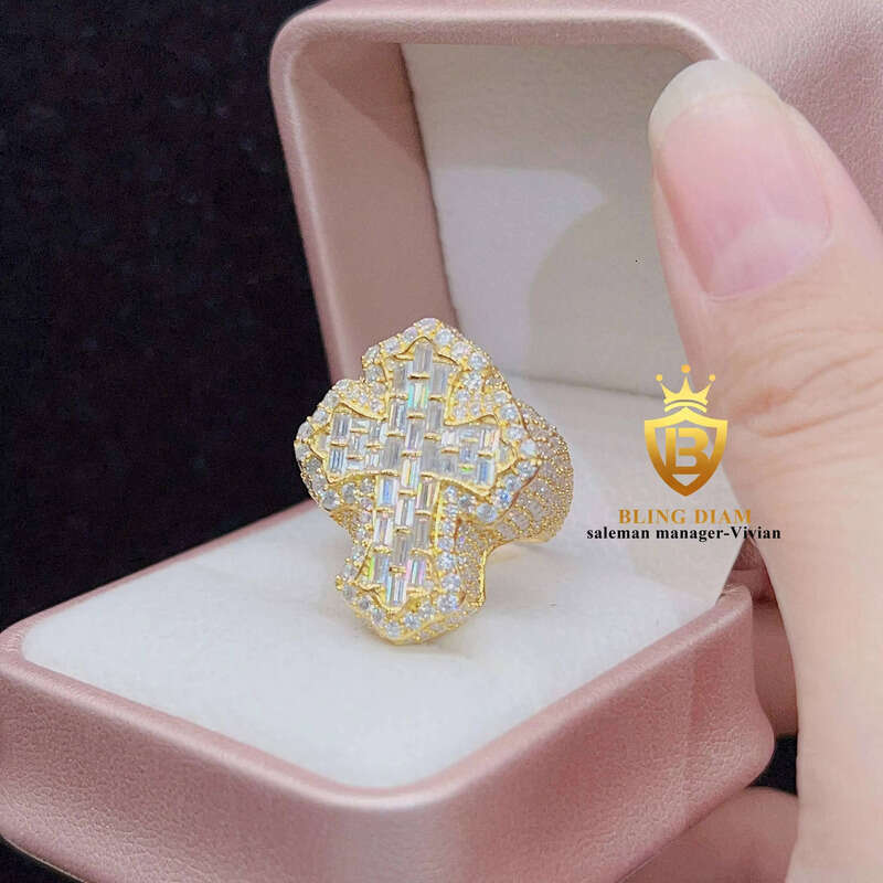Wholesale Price Factory Direct Sale Fine Hip Hop Jewelry Gold Plated Sier Moissanite Cross Ring