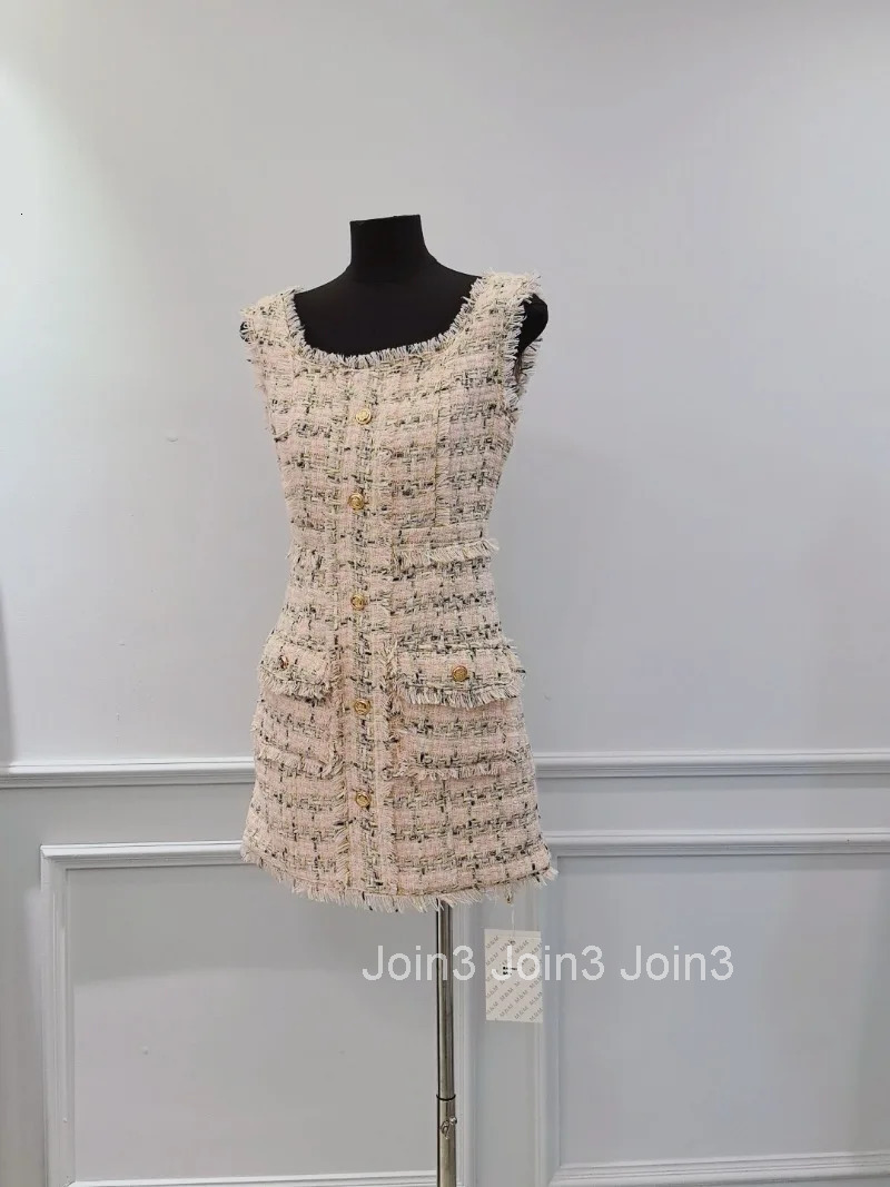 Elegant Sleeveless Tweed Dress for Womens Spring and Summer Pure Sexy Weave Sleeveless Slim Fit Short Dress Female Clothes