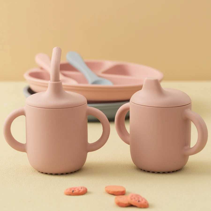 1PC Silicone Baby Cups Sippy Cup Double Lid Water Bottle Kids Portable Baby Tableware Learning Feeding Baby Item BPA Free X250806