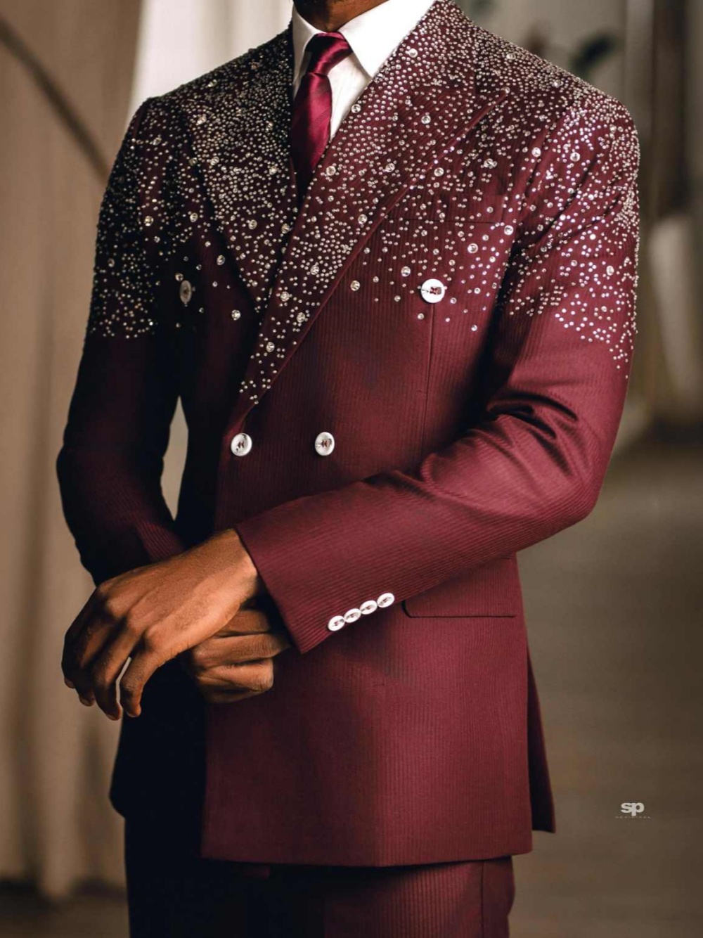 Handsome Wedding Tuxedos Double Breasted Beaded Men Suit Peaked Lapel 2 Piece Set Jacket Pants Groom Business Blazers Customized