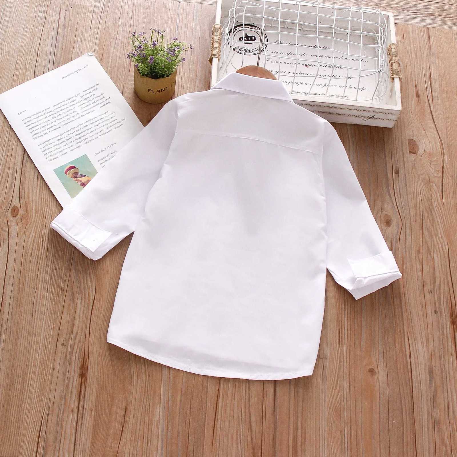 Spring and Autumn New Boys Long Sleeve Shirt Single Shoulder Pocket Flip Collar Baby White Shirt Comfortable Boys Clothing X250806