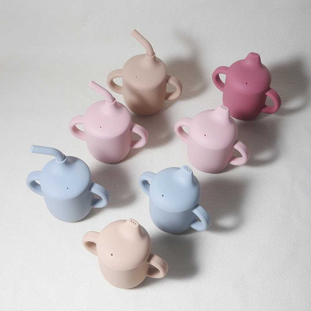 180ML Baby Silicone Sippy Cup BPA-Free Portable Feeding Cup Portable Learning Hand Shank Drinking Water Training Cups X250806