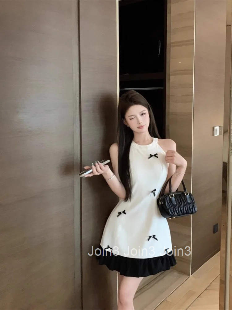 Vintage Dresses Women Bowknot Sleeveless Halter Ruffles Summer New Slim Elegant Mini Dress Party Chic Female Sweet