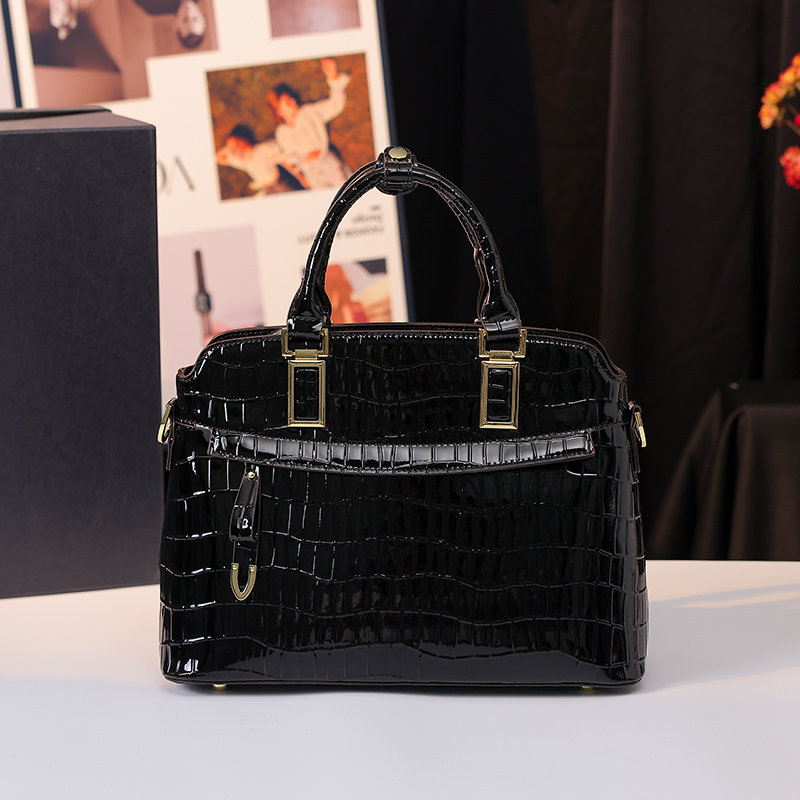 MKF designer bag free shipping Light luxury High quality casual fashion lady bag classic Serpentine versatile high-capacity shoulder handbag for woman