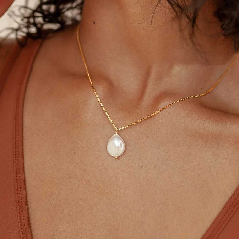 Hot Natural Freshwater Pearls Pendant Choker Necklaces Jewelry 316L Stainless Steel Gold Color Charms Necklace Female Party2025 Y250805
