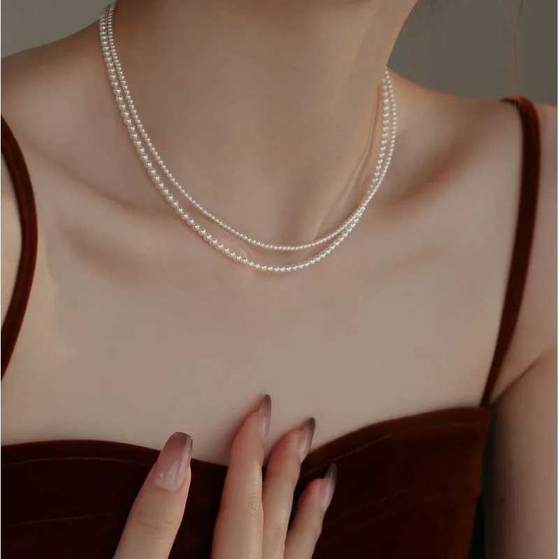 Elegant White Pearl Necklace for Women Retro Multiple Sizes Pearl Bead Chokers Clavicle Chain Minimalist Design Jewelry Party Y250805