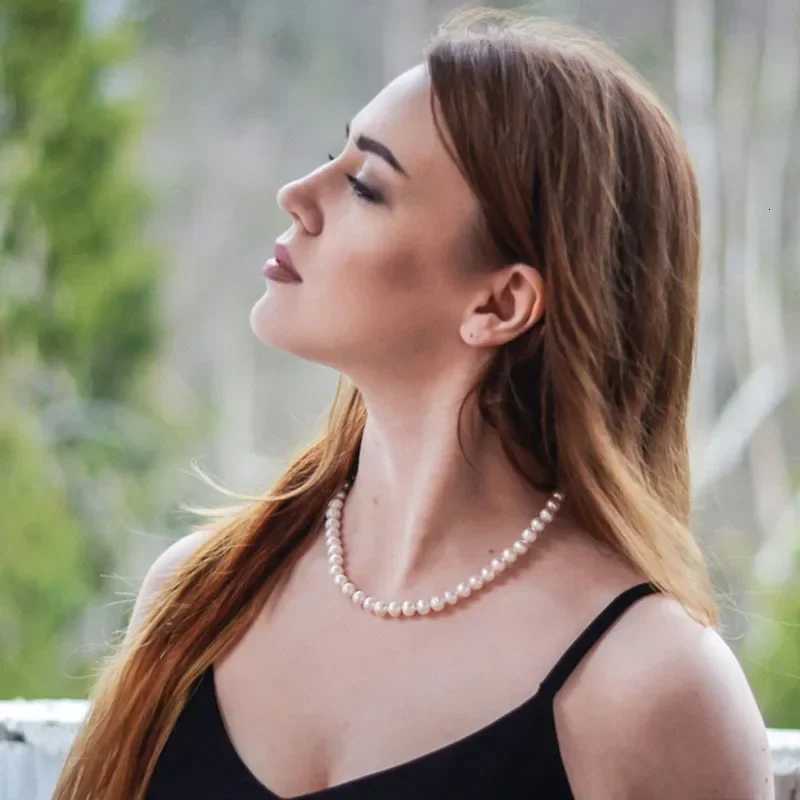 Elegant Big White Imitation Pearl Beads Choker Clavicle Chain Necklace for Women Wedding Vintage Pearl Jewelry Collar 2023 New Y250805