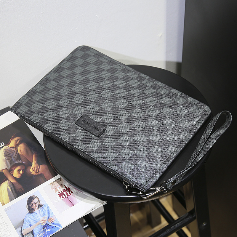 Free shipping designer luxury Men's Clutch Bag Large Capacity Handheld Bag Card Holder Envelope Bag with Card Slots Handbag 2024 New Casual Bag T