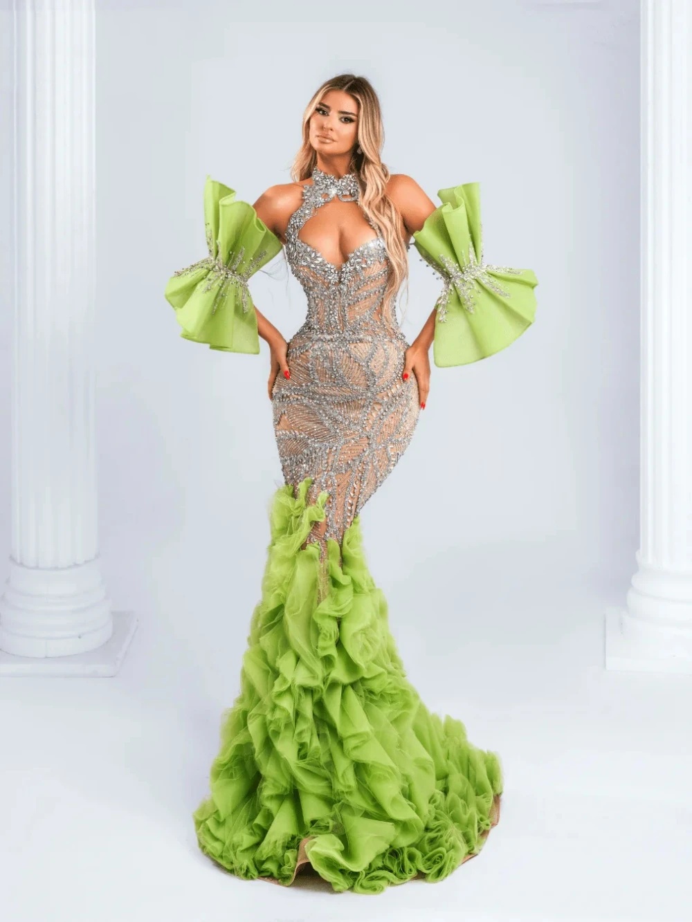 Elegant Beading Crystal Evening Dresses Customized Fashion High Neck Prom Dress Floor Length Ruffle Mermaid Party Gown