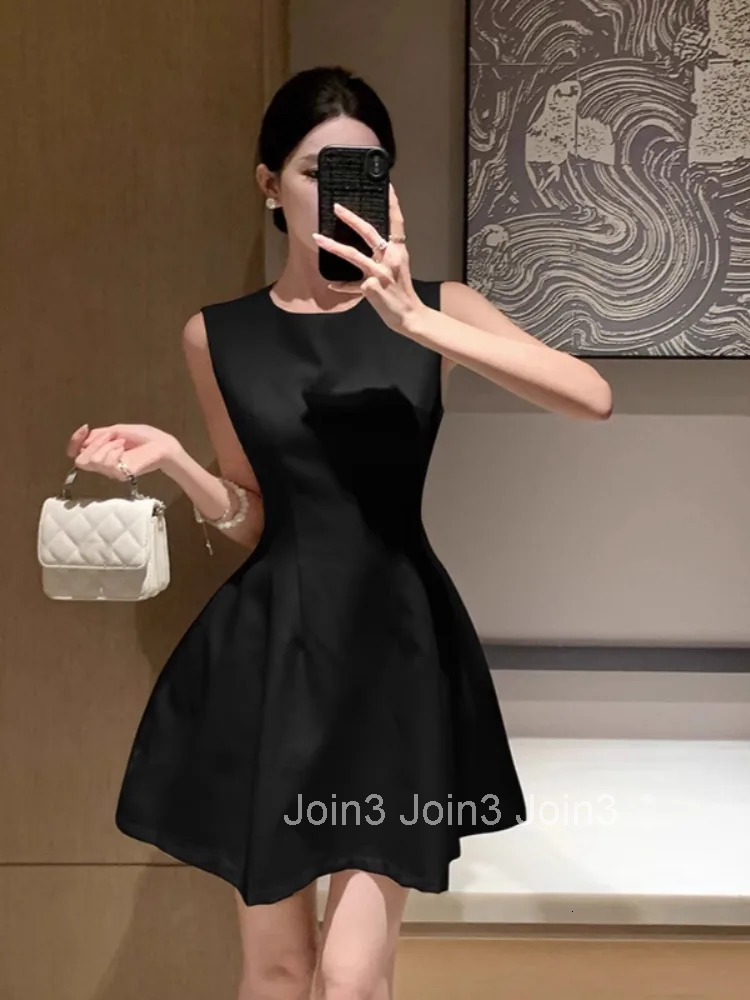 Woman Dress Elegant Sleeveless Summer Fashion Slim Ball Gown French Style Mini Dresses Sexy Party Ladies Temperament