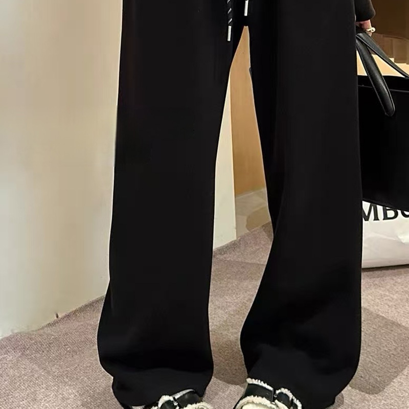 Xinyu Yiqu Autumn Collection Camellia Velvet Fashionable Women's Pants Suitable for N Types of Outfit Formulas 25632