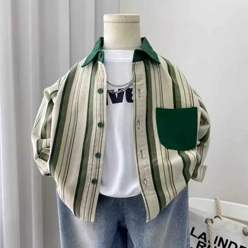 Childrens Corduroy Stripe Shirt Autumn 2025 New Style Little Boys Rascal Handsome and Stylish Boys Spring and Autumn Top 2-10Y X250806