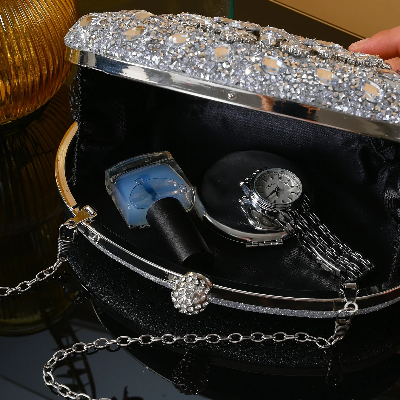 The Sunflower full diamond texture dress banquet bag Banquet pie rival to take a metal chain single shoulder crossbody bag 250730