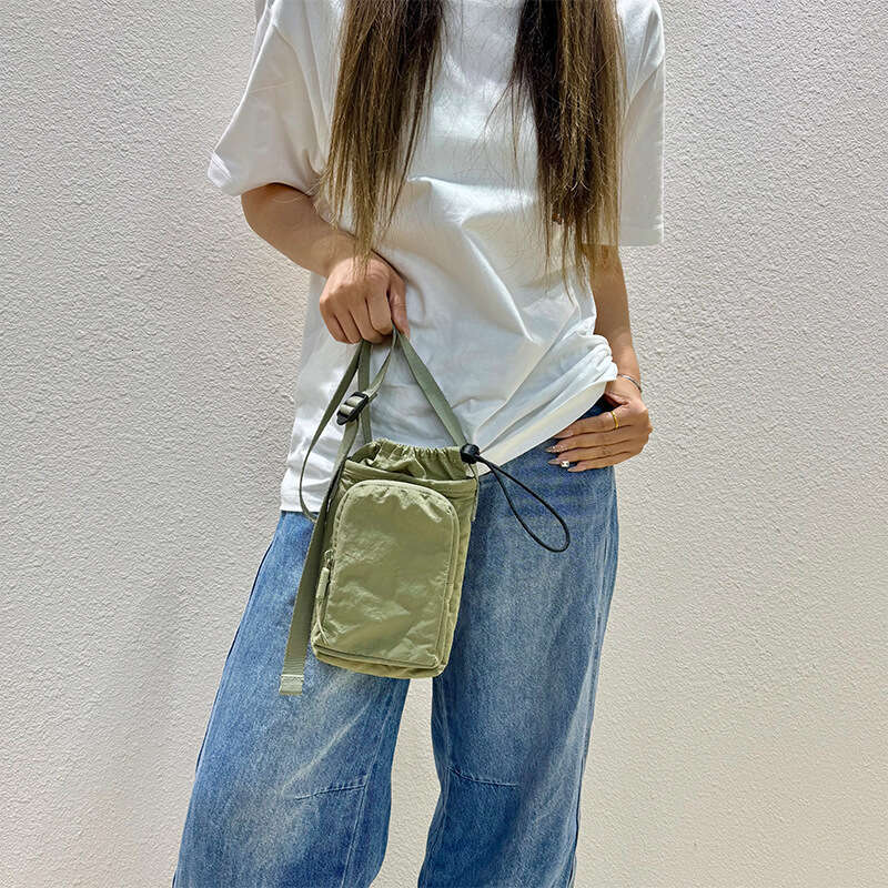 2025 Spring Solid Color Nylon Phone Unisex Lightweight Crossbody Shoulder Simple Matching Small Square Bag