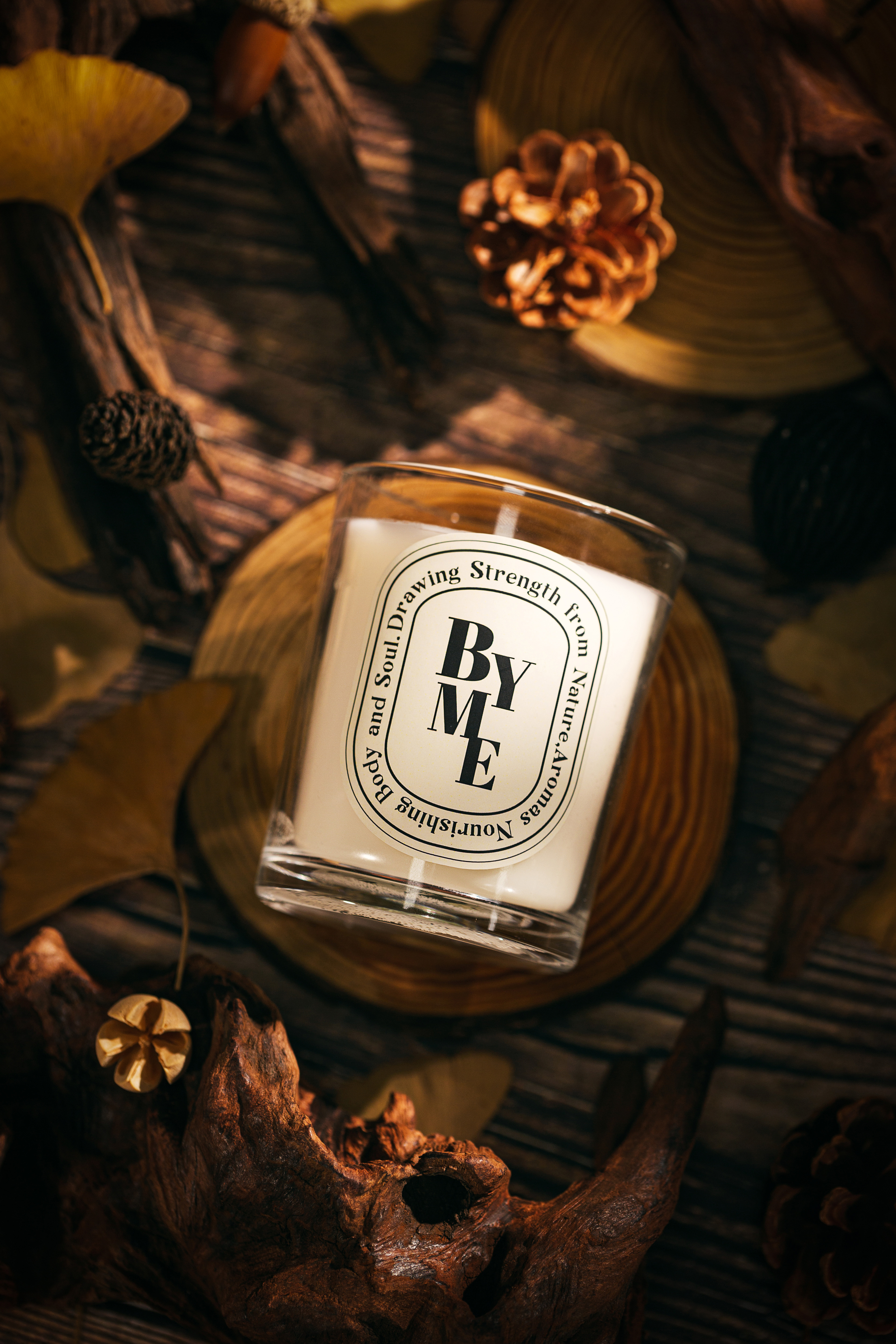 Minimalist Transparent Glass Candle with Natural Soy Wax - Safe & Scented for Up to 40 Hours