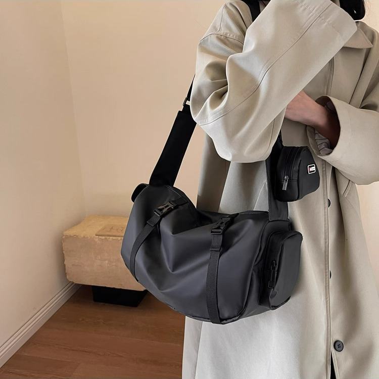 Free Shipping Designer Luxury Large Capacity Sports Waterproof Gym Bag New Fashion Women's Student Shoulder Bag Versatile Casual Travel Bag Handb