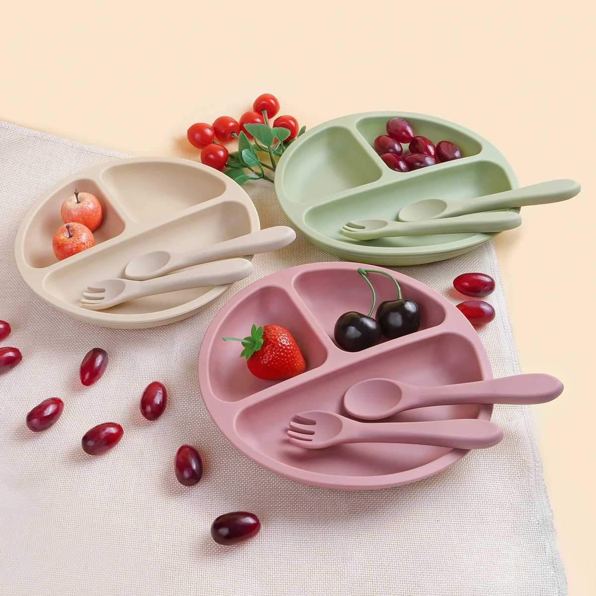 3pcs Baby Silicone Dining Plate With Suction Safe Cartoon Children Dishes Feeding Toddler Training Tableware Kids Spoon Fork X250806